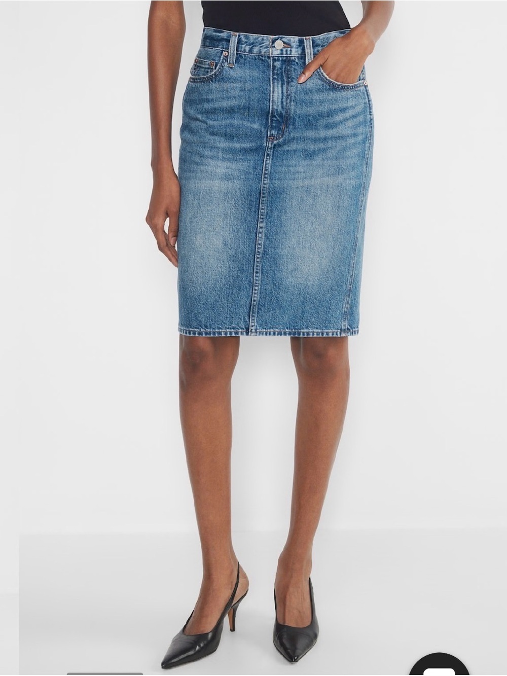 NWOT Denim Forum 90’s Pencil Denim Skirt Midrise 26